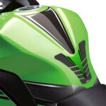Nalepnica rezervoara TANK PAD Kawasaki ZX-6R (09-17) zelena GP KOMPOZIT - Slika 3